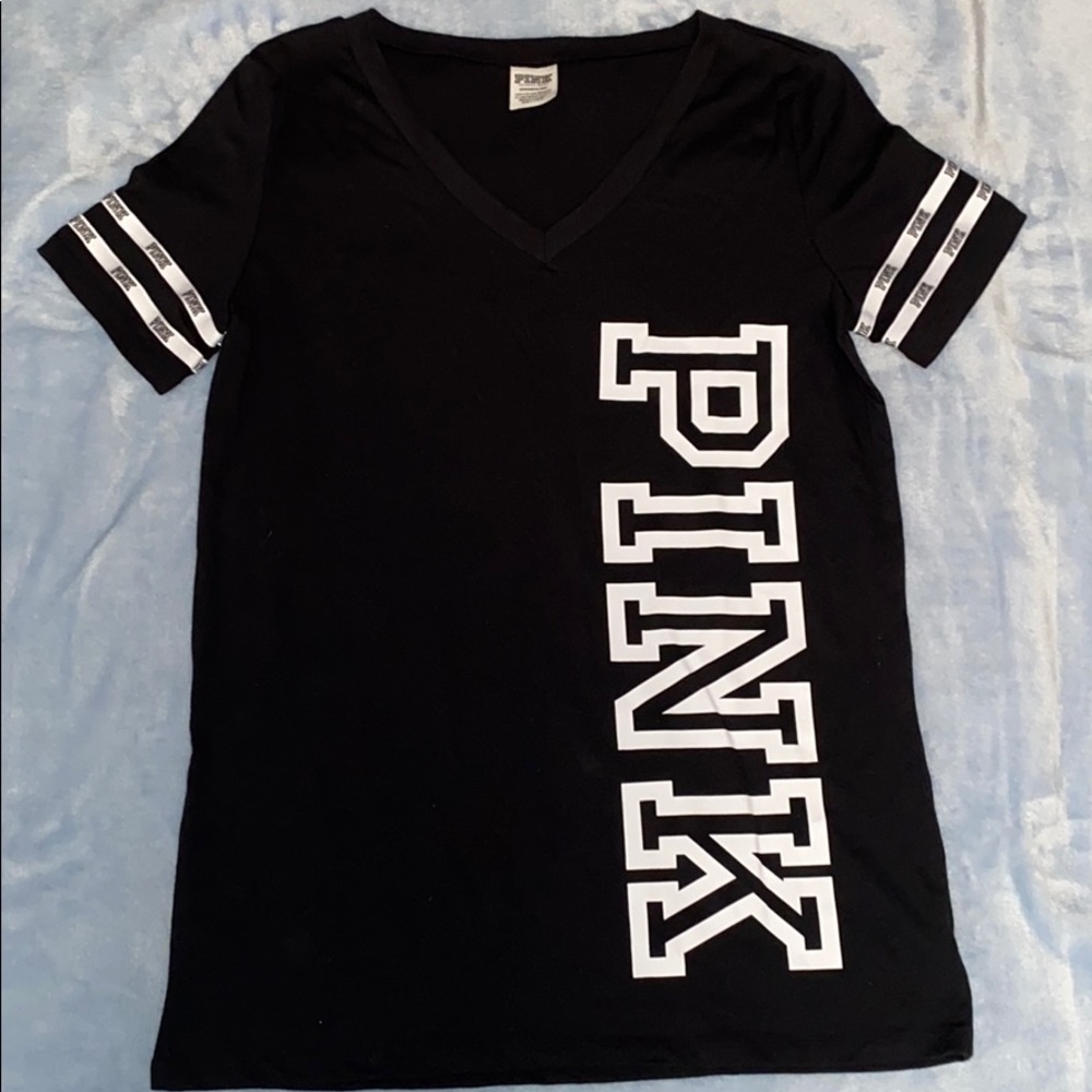 PINK! V line t shirt